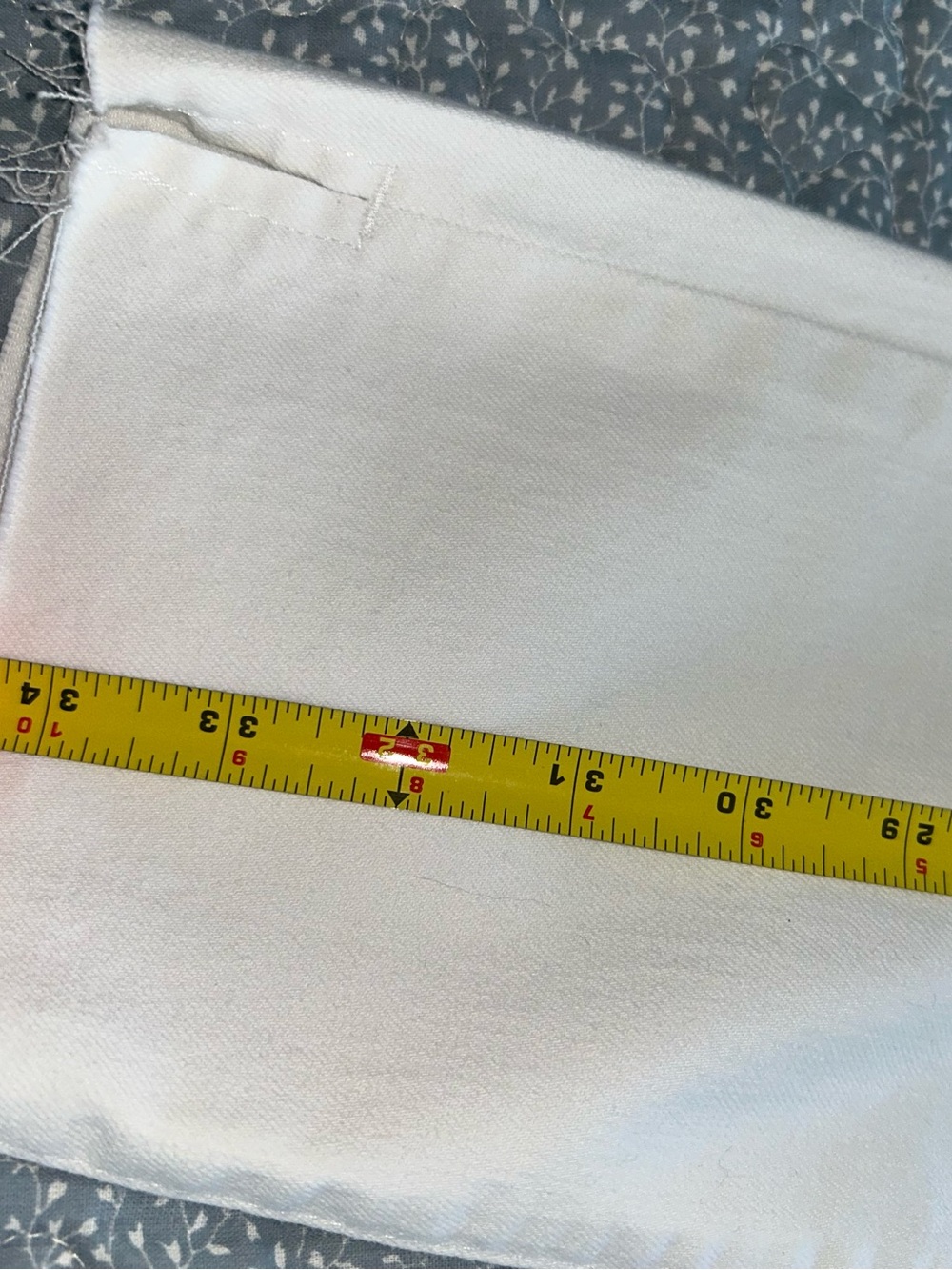 White- Wit & Wisdom women’s jeans with CoolMax Technology - Picture 6 of 8